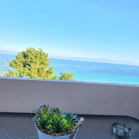 Nikol Thea Lägenhet Kallithea (Chalkidiki)