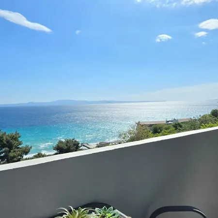 Nikol Thea * Kallithea (Chalkidiki)